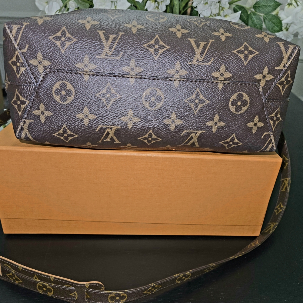 Louis Vuitton Atlantis Brown Monogram PM - Picture 11 of 17